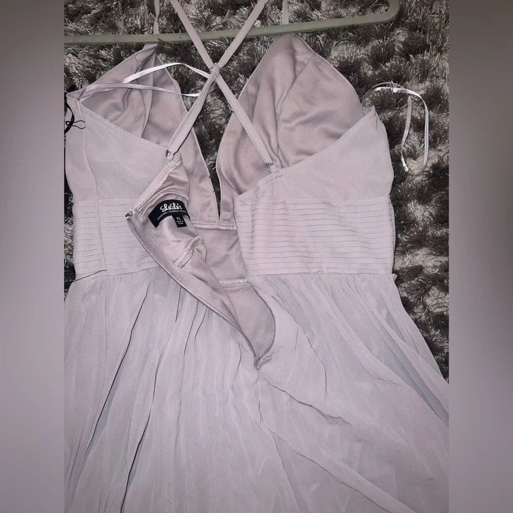 Lulu's Soft Gray Maxi Dress - Picture 9 of 9